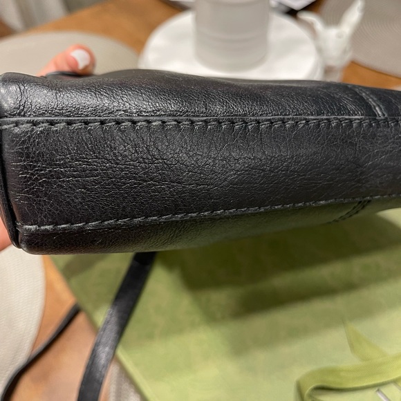 Gucci re (Belle) crossbody/shoulder bag (used) - Picture 9 of 16